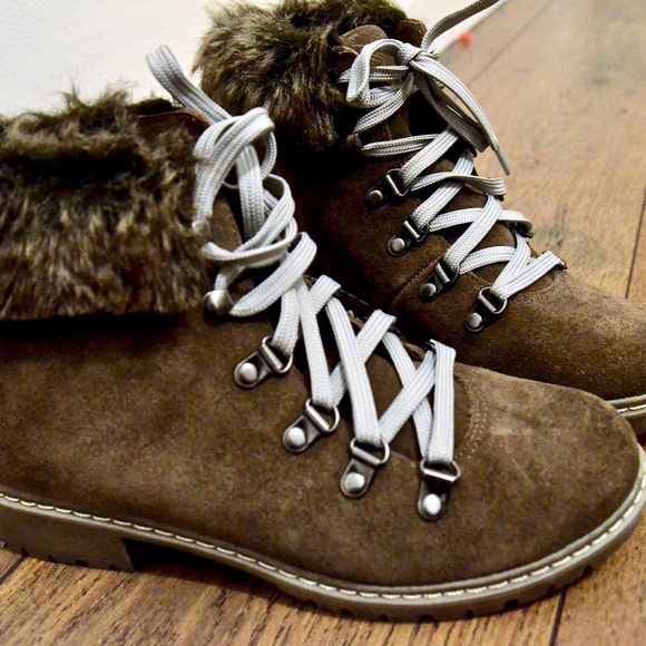 G.H. Bass Charcoal Brand New Boots - Picture 4 of 6